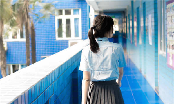 海晏如何找到一个可以帮助我生孩子的女人？
