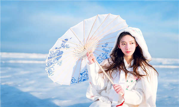 海晏试管代怀生子多少钱一个？助孕之路的费用分析与方案选择